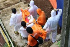 Penemuan Mayat Perempuan Terpendam di Temanggung, Diduga Korban Pembunuhan - JPNN.com Jateng