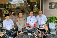 Tim Investigasi Tragedi Kanjuruhan Dipantau Langsung Kompolnas  - JPNN.com Lampung