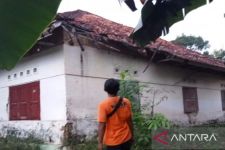 Hujan Deras dan Angin Kencang Merusak 19 Rumah di Pamekasan - JPNN.com Jatim