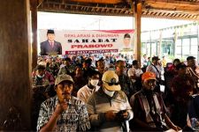 Ratusan Orang di Gresik Sebut Prabowo Sosok Visioner Lanjutkan Kepemimpinan Jokowi - JPNN.com Jatim