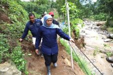 Imbauan Penting dari Bu Khofifah Soal Bencana Alam, Masyarakat Jatim Wajib Tahu - JPNN.com Jatim