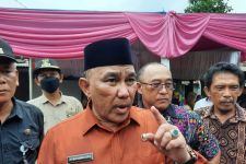 Penjelasan Mohammad Idris Ihwal Kasus Gagal Ginjal Akut Misterius di Depok - JPNN.com Jabar