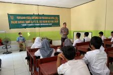 Penyuluhan Kamtibmas dan Peraturan Lalu Lintas Warnai TMMD ke-115 Bogor - JPNN.com Jabar