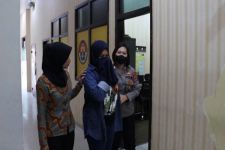 Motif Pembuang Bayi di Tanggamus Oleh Seorang Gadis Terungkap, Lihat Tuh Tampang Tersangka - JPNN.com Lampung