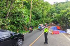 Jalan Yogyakarta-Wonosari Ambles, Gunungkidul Kehilangan Seribu Wisatawan - JPNN.com Jogja