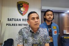 Kantongi Identitas Pelaku, Polisi Buru Penusuk Penjual Yakult di Depok - JPNN.com Jabar