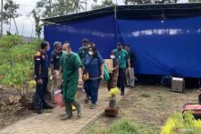 2 Korban Tragedi Kanjuruhan Diautopsi, Tim Dokter Forensik Sampaikan Hal Berikut - JPNN.com Jatim