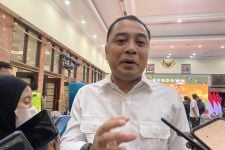Disandingkan Khofifah, Eri Cahyadi Enggan Memikirkan Pilgub 2024 - JPNN.com Jatim