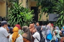 Wali Murid Sambut Baik Wacana Pembatalan Pembangunan Masjid Raya di SDN Pondok Cina - JPNN.com Jabar