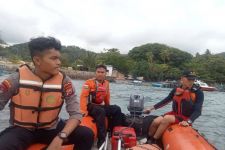 Robi Hilang Terseret Ombak di Perairan Belmon Pantai Carita - JPNN.com Banten