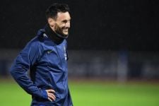 Hormati Qatar, Hugo Lloris Pastikan Tidak Kenakan Ban Kapten Pelangi di Piala Dunia  - JPNN.com Sumut
