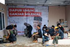Gerak Cepat, Ganjar Milenial Jabar Dirikan Posko Kemanusiaan di Cianjur - JPNN.com Jabar