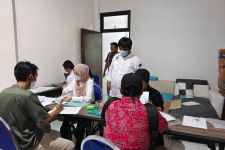 Ribuan Warga Surabaya Tergiur Menjadi Anggota PPK Pemilu 2024 - JPNN.com Jatim