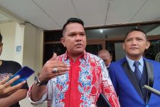 Eks Wali Kota Cimahi Ajay Tolak Dakwaan JPU, Kuasa Hukum: Klien Kami Diperas - JPNN.com Jabar