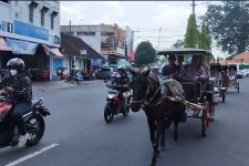 Polda Jateng Simulasikan Rute Pemberangkatan Tamu Ngunduh Mantu Jokowi - JPNN.com Jateng