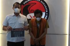 Menganggur, YP Jadi Pengedar Narkoba di Pinggiran Ruko Surabaya, Lihat Tampangnya - JPNN.com Jatim