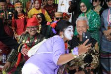 264 Kerajaan & Lembaga Adat Nusantara Pamerkan Atraksi Budaya, Ganjar Terkesan - JPNN.com Jateng