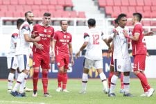 Keok dari Arema FC, Persis Akui Kesolidan Pertahanan Singo Edan - JPNN.com Jatim