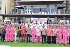Polda Lampung Mengirimkan Bantuan untuk Korban Bencana Cianjur  - JPNN.com Lampung