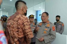 Irjen Suntana Minta Polres Cirebon Kota Tak Mempersulit Masyarakat dalam Ujian Praktik SIM - JPNN.com Jabar