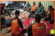 Basarnas Lampung Masih Melakukan Pencarian Terhadap Nelayan Terseret Ombak - JPNN.com Lampung