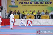 Kejuaraan Karate Paman Birin Cup Diikuti Atlet dari 3 Provinsi - JPNN.com Kalsel