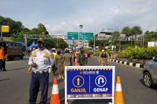 Libur Nataru: Polisi Kembali Terapkan Ganjil Genap di Kawasan Puncak Bogor - JPNN.com Jabar