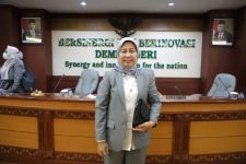 Prof Lusmeilia Afriani Rektor Wanita Pertama di Unila, Simak di Sini Profilnya - JPNN.com Lampung