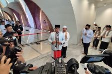 Akses Jalan Menuju Masjid Al Jabbar Sempit, Ridwan Kamil Minta Maaf - JPNN.com Jabar