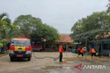 BPBD Pamekasan Dituduh Tarik Pungutan Pembersihan Lumpur Banjir, Benarkah? - JPNN.com Jatim