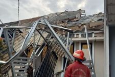 Akibat Ledakan Tabung Gas 12 Kilogram 3 Rumah di Marsaid Residence Porak-Poranda - JPNN.com Jabar