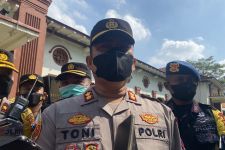 Aremania Tak Diterima di Surabaya saat Sidang Perdana Tragedi Kanjuruhan - JPNN.com Jatim