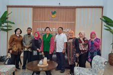 Datang ke Bogor, Mantan Mensos Inten Soeweno Puji Sentra Terpadu Milik Kemensos - JPNN.com Jabar