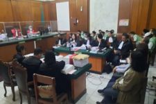 Sidang Penggelapan BBM, Hakim Minta Fokus ke Perkara Pidana - JPNN.com Jatim