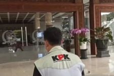 KPK Obok-Obok Rumah 3 Pejabat Dalam Korupsi Dana Hibah di Jatim - JPNN.com Jatim