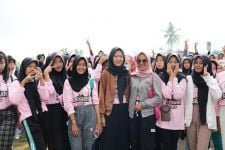 Srikandi Ganjar Lampung Ajak Perempuan Milenial Kabupaten Way Kanan Hidup Sehat - JPNN.com Lampung