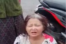 Nenek Sriwarnindah Diseret Masuk ke Dalam Mobil Dirampok, 75 Gram Emas Raib - JPNN.com Jatim