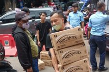 Pemkot Surabaya Distribusikan 23.904 Liter Minyakita ke 8 Pasar Tradisional - JPNN.com Jatim
