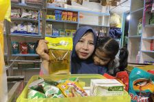Lebihi HET, MinyaKita di Pasar Surabaya Tembus Rp16 Ribu Per Liter - JPNN.com Jatim