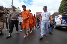 Polisi Tangkap 5 Pelaku Pengeroyokan Sadis di Cimahi, 1 Masih Buron - JPNN.com Jabar