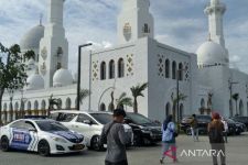 Masjid Raya Sheikh Zayed Solo Mulai Simulasi Jelang Pembukaan - JPNN.com Jateng