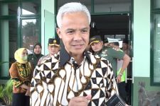 Jalan Rusak di Jawa Tengah Segera Sirna, Ganjar Manfaatkan DAK Rp 1,1 Triliun - JPNN.com Jateng