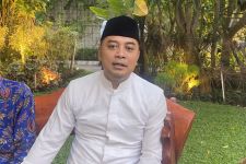Penutup Saluran Air di Surabaya pada Dicolong, Wali Kota Eri Murka - JPNN.com Jatim