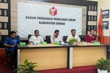 Pantarlih Tak Netral Dukung Calon DPD, Bawaslu Demak Minta KPU Mengganti - JPNN.com Jateng