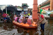 Kondisi Terkini Banjir di Kudus, Pengungsi Terus Bertambah - JPNN.com Jateng