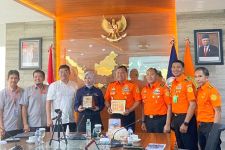 Pos Indonesia dan Basarnas Teken MoU Perihal Pengiriman Logistik - JPNN.com Jabar