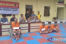 Polres Taput Tetapkan 4 Tersangka Kasus Pengeroyokan yang Menewaskan Seorang Korban di Siborongborong - JPNN.com Sumut