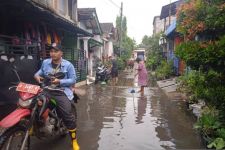 Perumahan Taman Balaraja Tangerang Terendam Banjir - JPNN.com Banten