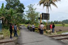 Mobil Pikap Tertabrak KA WijayaKusuma di Probolinggo, 3 Orang Tewas - JPNN.com Jatim