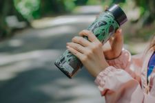 Berkolaborasi Dengan IDSBA, Kebun Raya Bogor Luncurkan Merchandise Kece Bertemakan Ragam Flora - JPNN.com Jabar